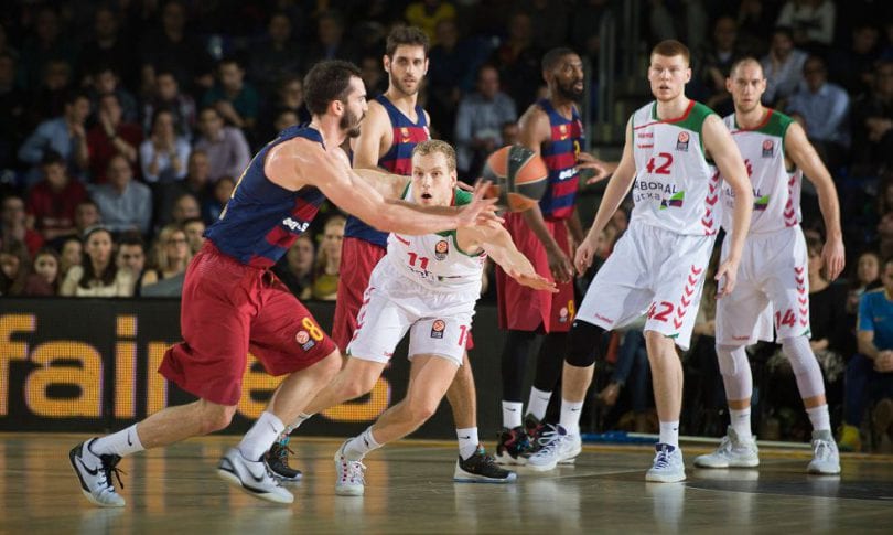 El Barça gana al Baskonia en la prórroga en un duelo de altura El Barça gana al Baskonia en la prórroga en un duelo de altura