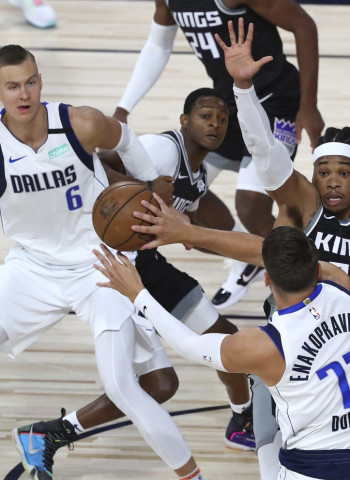 Luka Doncic se marca un partido para la historia