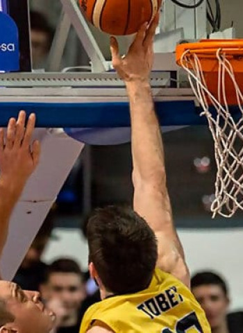 Iberostar Tenerife sigue líder (72-53)