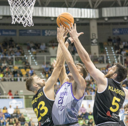 San Pablo Burgos también sigue imbatido en Europa (90-76)