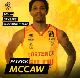 Patrick Mccaw ficha por el Filou Oostende