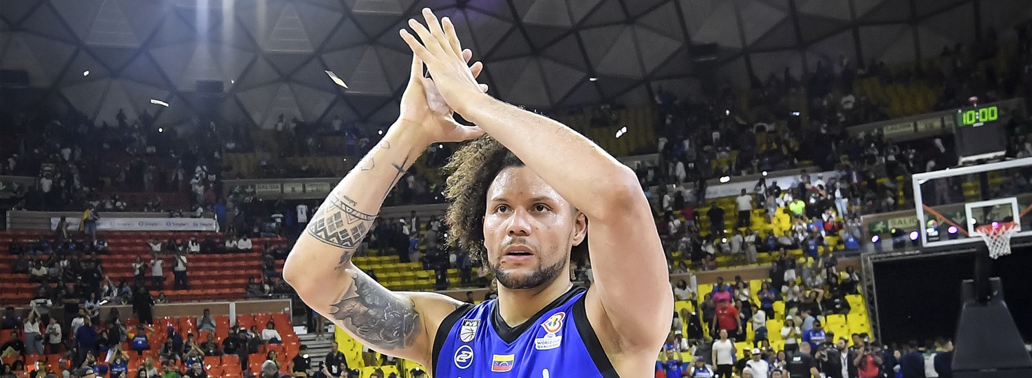 Venezuela cae ante Canadá pero clasifica a la Copa del Mundo con la derrota de Argentina