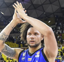 Venezuela cae ante Canadá pero clasifica a la Copa del Mundo con la derrota de Argentina