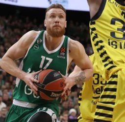 El Zalgiris se da un festín pero pierde por lesión a Evans, 86-66