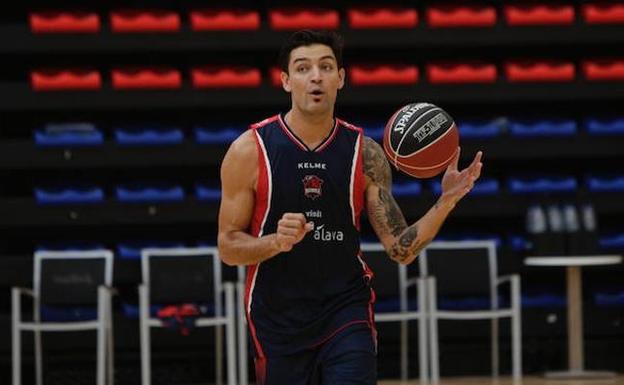 Carlos Delfino se incorpora a la primera plantilla como refuerzo temporal