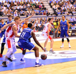 El San Pablo Burgos regresa a la competición en Miribilla