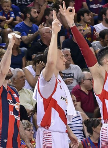 KIROLBET Baskonia, al Playoff Final ocho años después