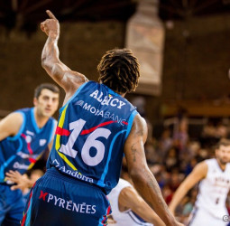 Albicy: 3ª mejor marca de asistencias en el MoraBanc