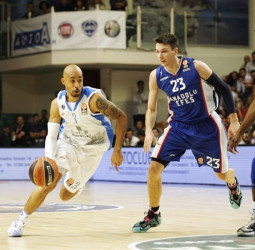 Darius Adams y David Logan, en la agenda del Galatasaray