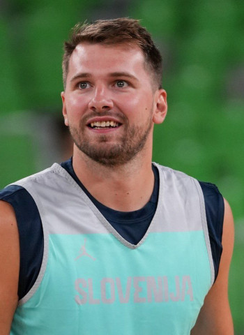 Luka Dončić reaparece con Eslovenia en plena forma y con ambición de medalla: “Si estoy sano, siempre jugaré”