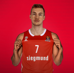 El Bayern Múnich anuncia el fichaje de Niels Giffey
