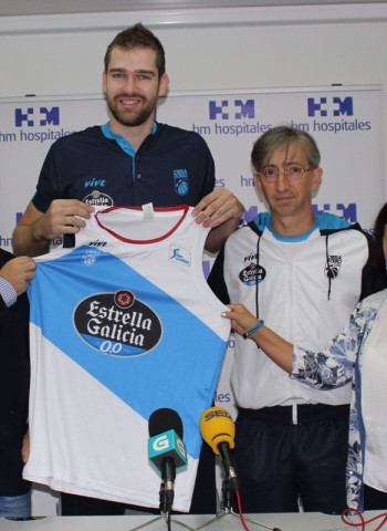 Nemanja Radovic: “Me llamó Moncho y, tras la charla, me sentí muy identificado con el club. Tenía claro que quería venir a Santiago”