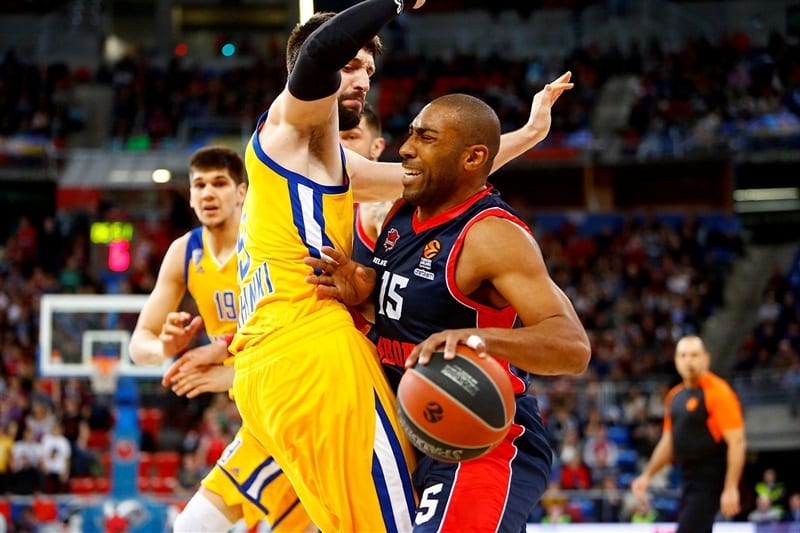 Baskonia tras superar al Khimki, da un paso adelante hacía los playoffs (87-77)