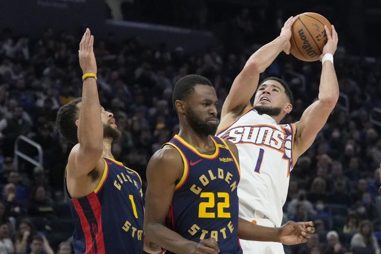 Los Suns se aprovechan de la mala noche de Curry, 130-105