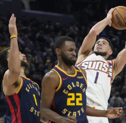 Los Suns se aprovechan de la mala noche de Curry, 130-105