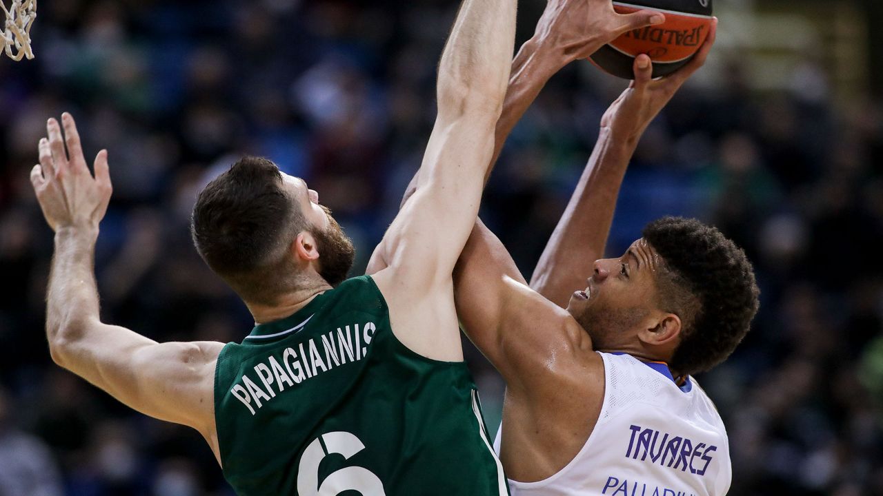 El Real Madrid pierde en Atenas (87-86)