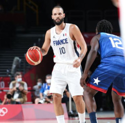 Estados Unidos cae derrotado en un partido olímpico 17 años después (83-76)