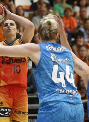 Valencia Basket se ilusiona conquistando el primer punto de la serie (70-66)