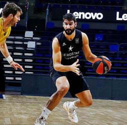 Dani Díez, en la agenda del Real Betis