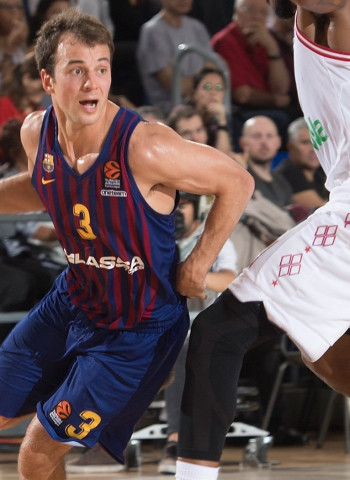 Zalgiris Kaunas y Valencia Basket insisten en Kevin Pangos