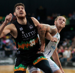Unicaja gana sobrado en Miribilla pero será quinto (71-103)