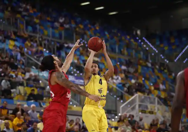 El Gran Canaria disfruta de una noche plácida (84-76)
