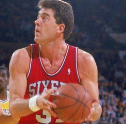 Fallece Mark McNamara, el Chewbacca del baloncesto