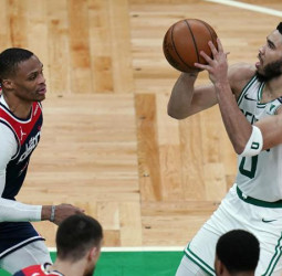 Tatum lidera a los Celtics hasta los playoffs (118-100)
