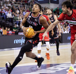 El Bilbao se estrena como visitante en Granada, 72-84