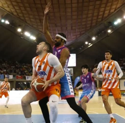 El Leyma Coruña no baja su ritmo de buenos resultados, 80-66