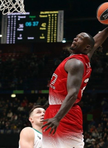 Rakim Sanders, más potencia exterior para el Barcelona