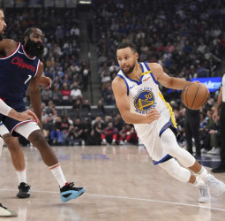 Los Warriors no pueden con la versión casera de los Clippers, 99-102