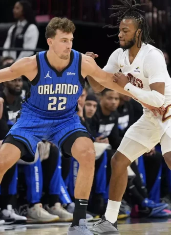 Los Magic empatan la eliminatoria con un Franz Wagner destacado, 112-89 [2-2]