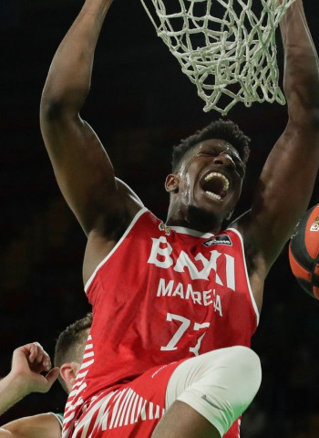 Lenovo Tenerife y Valencia Basket tienen en su agenda a Yankuba Sima