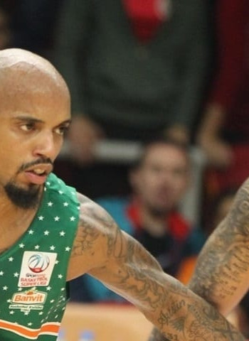 El Armani Milán anuncia el fichaje de Jordan Theodore