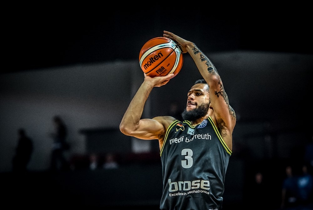 Kassius Robertson: “Me muero de ganas de llegar y ver el apoyo de la afición”