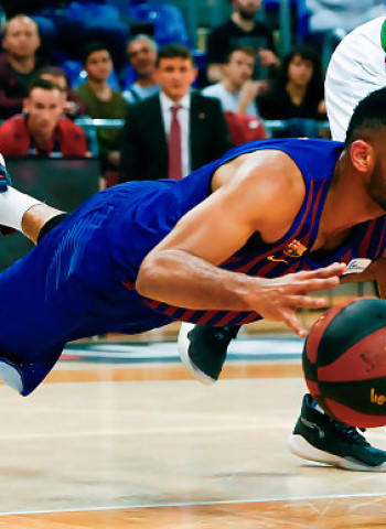 Kirolbet Baskonia supera al FC Barcelona en una semana para olvidar de los azulgranas (72-84)