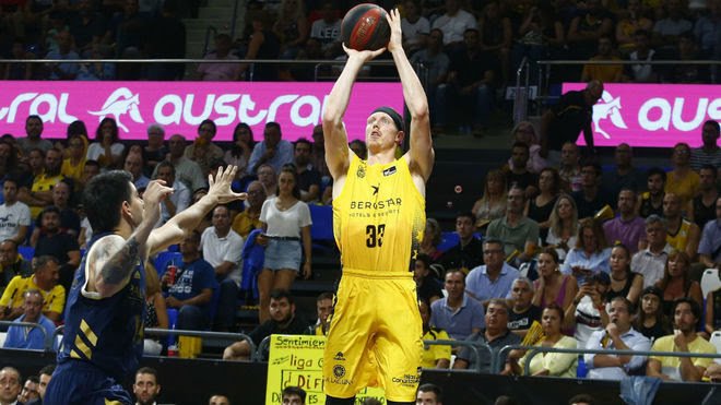 El Iberostar Tenerife y Kyle Singler acuerdan su desvinculación