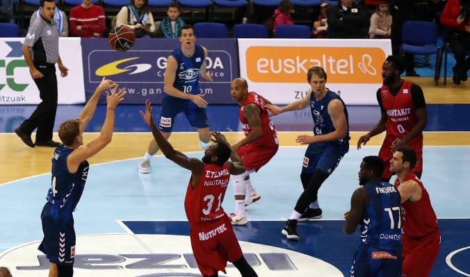 El Delteco GBC tira de carácter para ganar al Montakit Fuenlabrada (81-76)