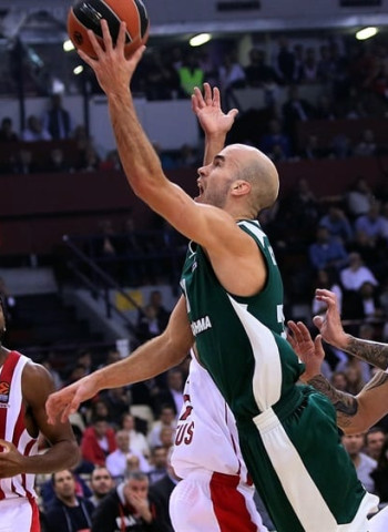 Lekavicius y Gist marcan la diferencia en el derbi heleno (62-70)