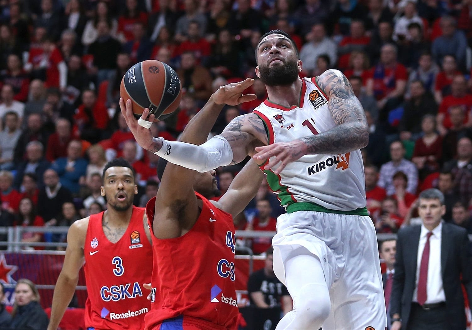 Serie empatada y factor cancha para el Baskonia (68-78) [1-1]