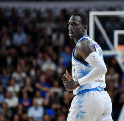 Ousmane Diop, muy cerca del Armani Milán