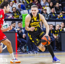 Lenovo Tenerife sobrevive a Jacob Wiley (89-83)