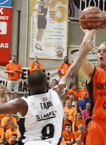 Bamforth y Buva lideran al Dominion Bilbao a la victoria en la cancha del Montakit Fuenlabrada (80-89)