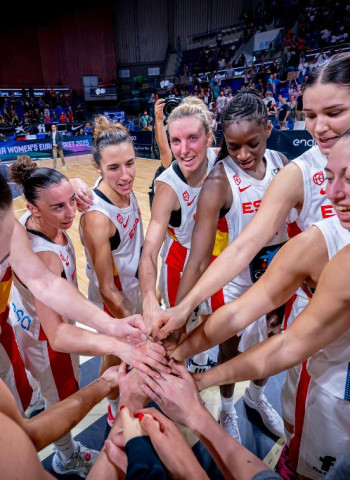 El segundo paso llegó con firmeza en Tenerife (75-34)