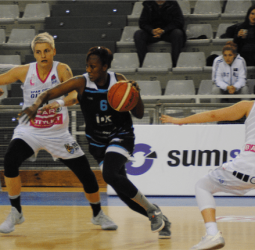 IDK Gipuzkoa aguanta el pulso de Avenida tumbando al UniGirona
