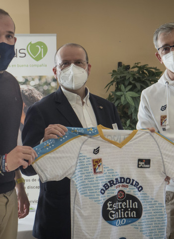 Moncho Fernández: “El Surne Bilbao Basket tiene muchas armas ofensivas. Tendremos que hacer muchas cosas bien”