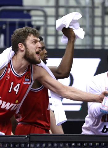 Sasha Vezenkov, MVP de la jornada 30 de la EuroLeague