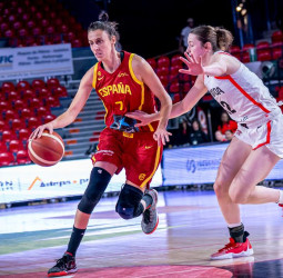 España vuelve a la senda de la victoria ante Canadá gracias a la defensa, 61-48