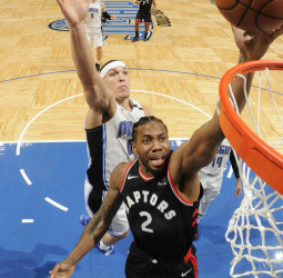 Kawhi Leonard se reunirá con los Angeles Clippers